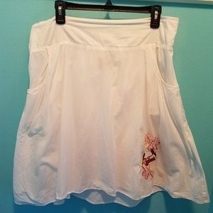 Cardinals Embroidered skirt
